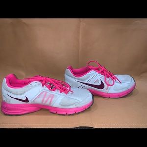 Nike Air Reslon Pink Running Shoes Size 9
